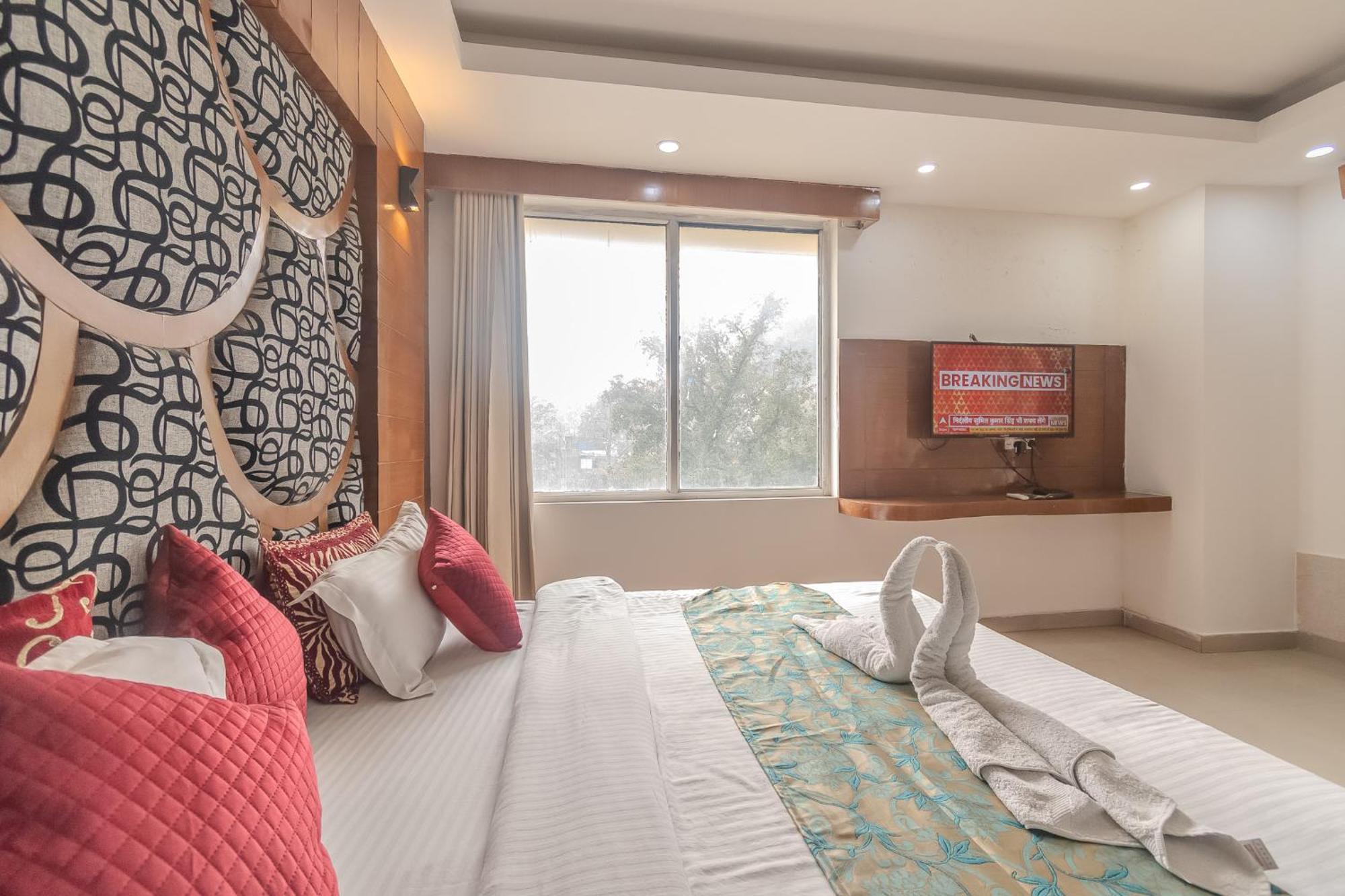 Hotel Raj Mandir Haridwār Extérieur photo