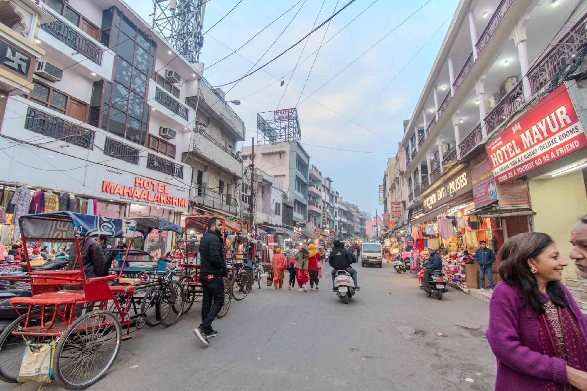Hotel Raj Mandir Haridwār Extérieur photo