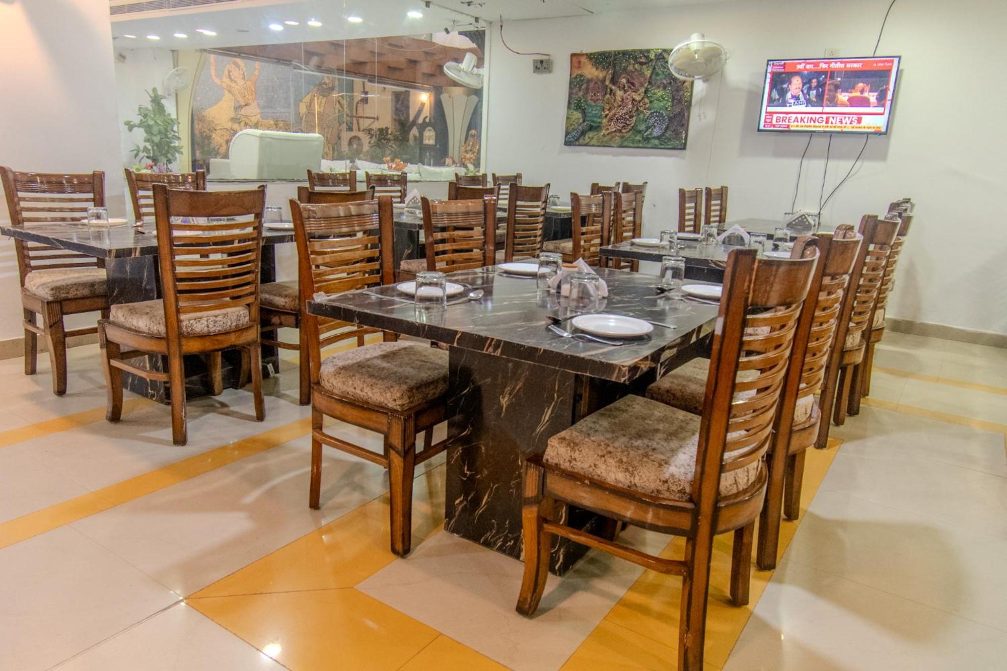 Hotel Raj Mandir Haridwār Extérieur photo