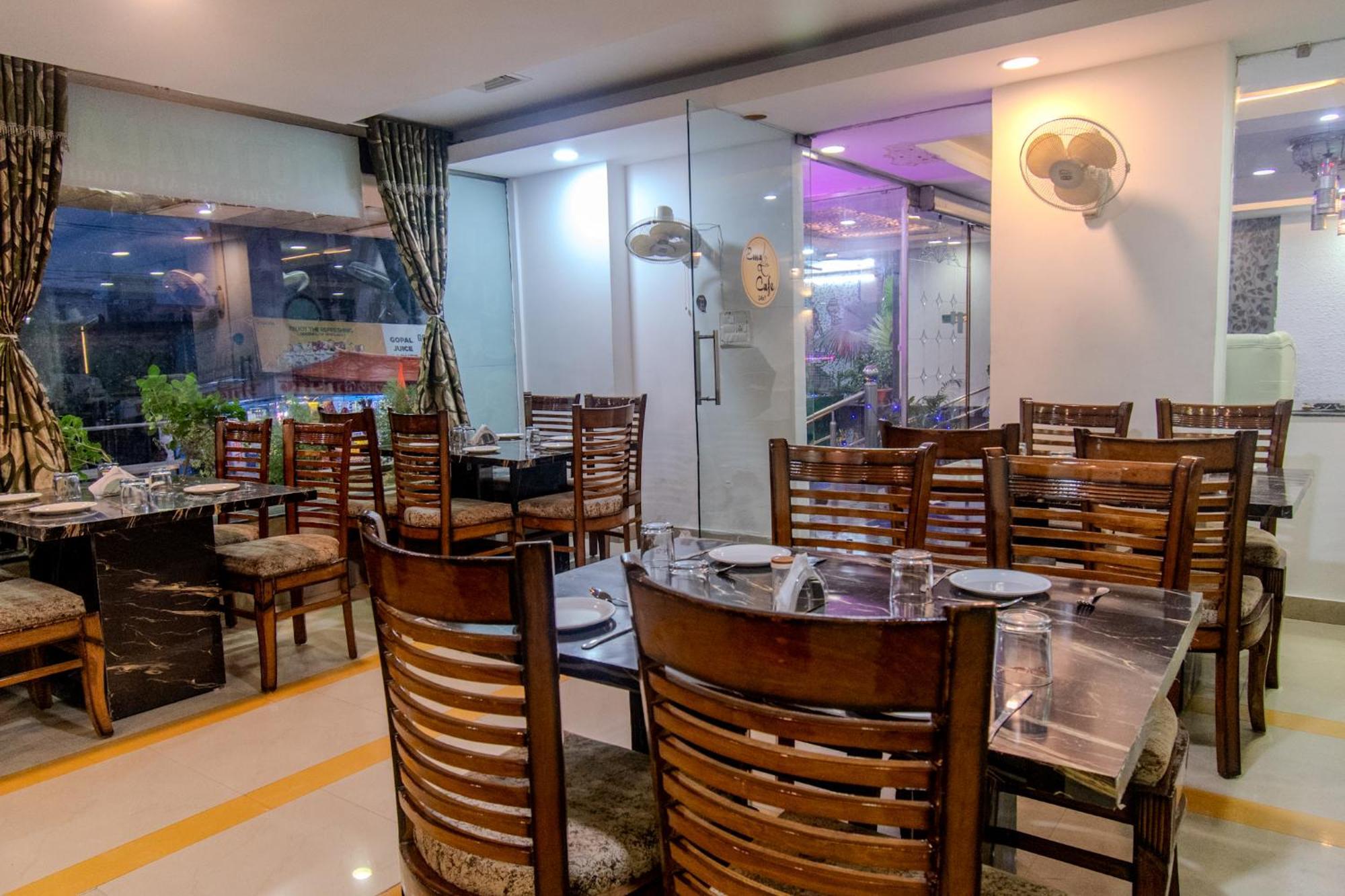 Hotel Raj Mandir Haridwār Extérieur photo